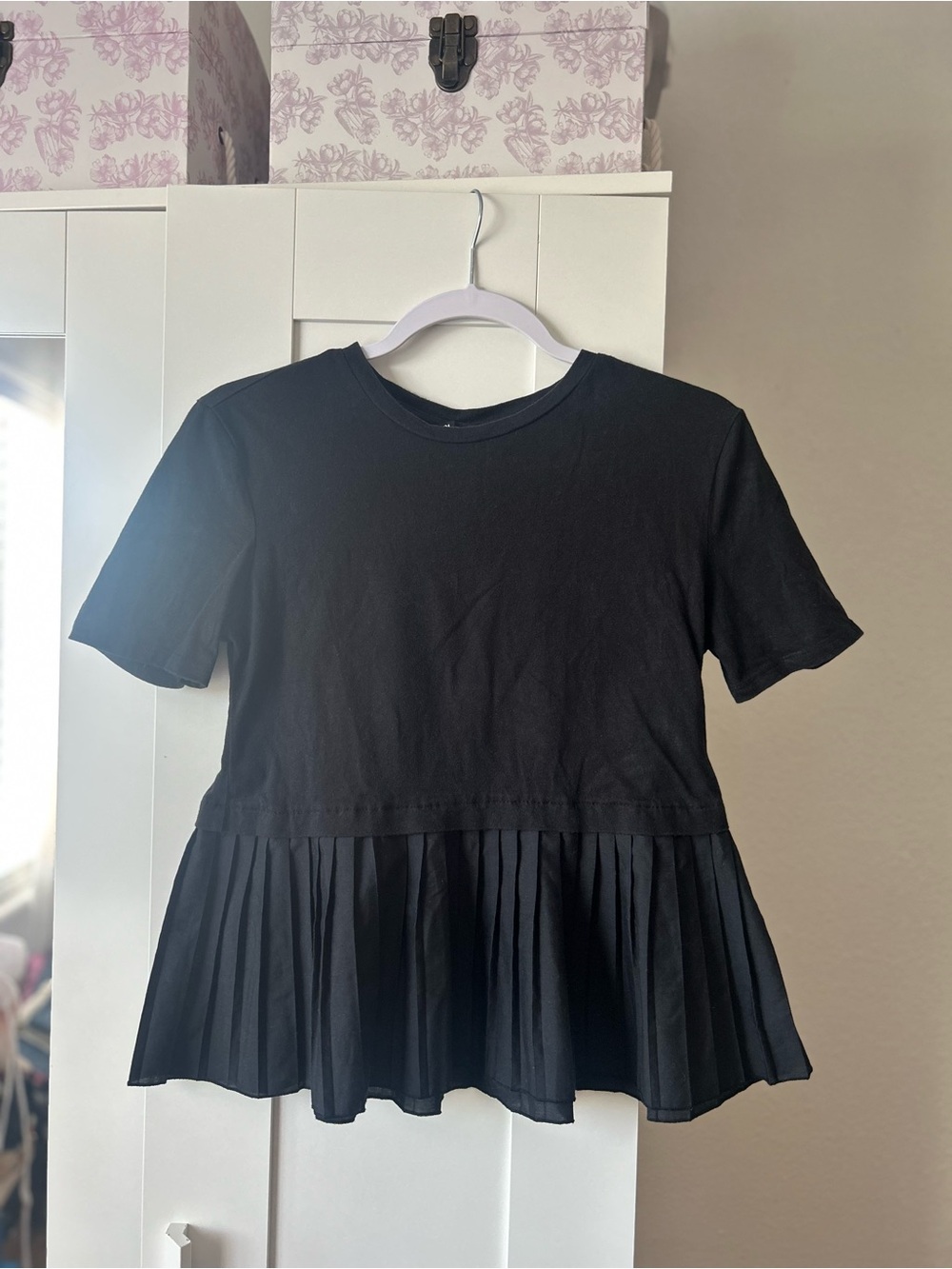 Zara black pleated top